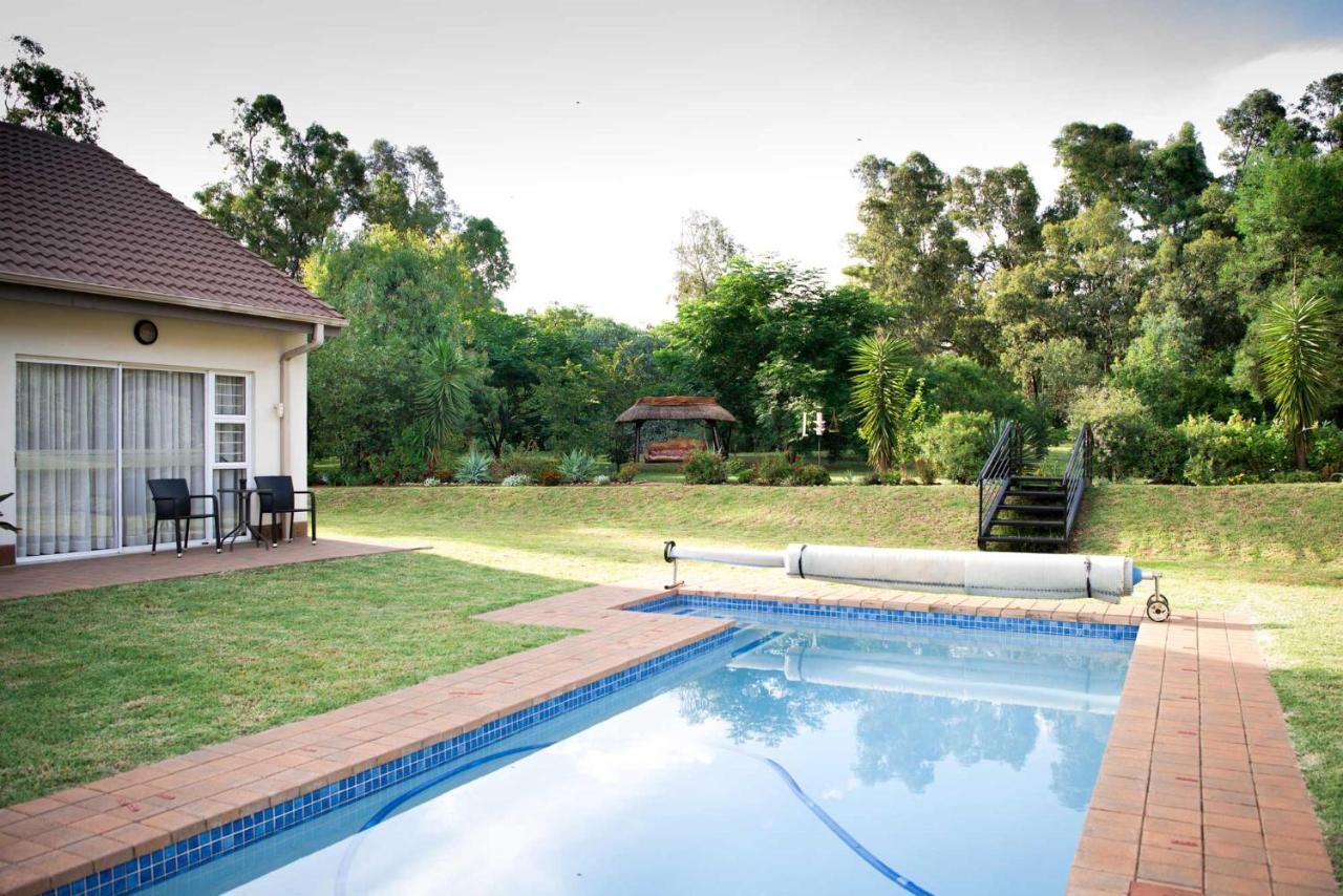 Amohela Guesthouse Midrand Ngoại thất bức ảnh