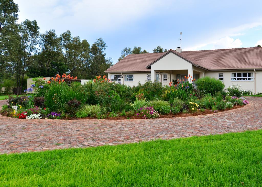Amohela Guesthouse Midrand Ngoại thất bức ảnh